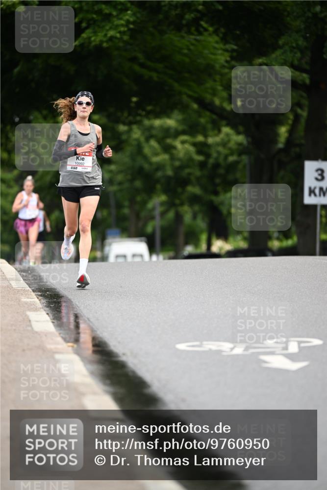 14.06.2026 - REWE Women's Run Dr. Thomas Lammeyer http://msf.ph/oto/9760950 14.06.2026 09:31:17 Laufen 10992, 57, 108, 3 meine-sportfotos.de
