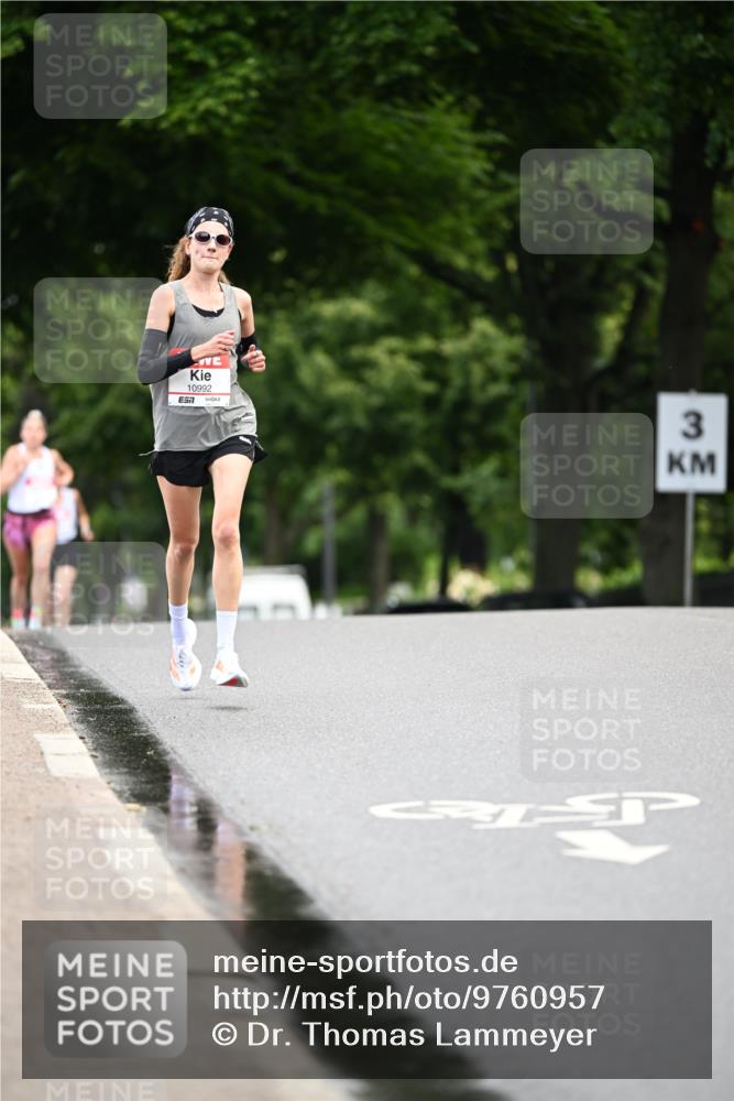 14.06.2026 - REWE Women's Run Dr. Thomas Lammeyer http://msf.ph/oto/9760957 14.06.2026 09:31:18 Laufen 10992, 57, 3 meine-sportfotos.de