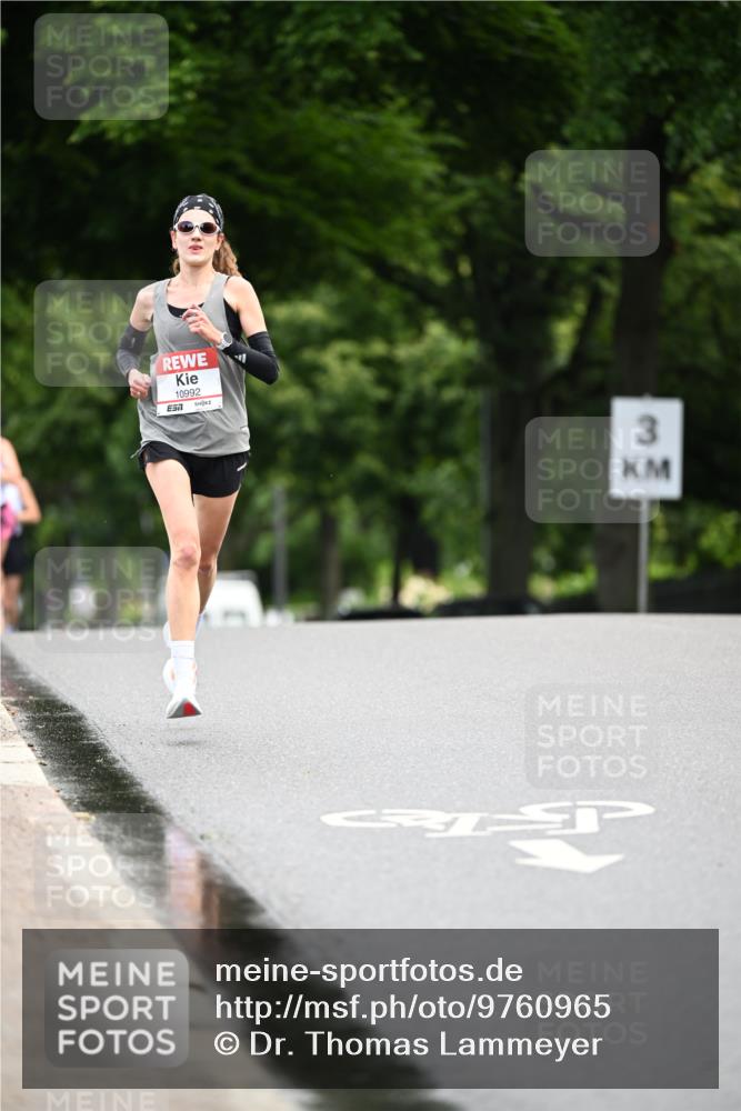 14.06.2026 - REWE Women's Run Dr. Thomas Lammeyer http://msf.ph/oto/9760965 14.06.2026 09:31:18 Laufen 10992, 3 meine-sportfotos.de