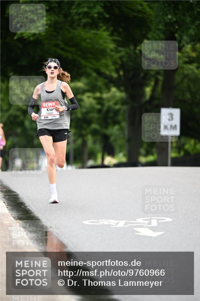 14.06.2026 - REWE Women's Run Dr. Thomas Lammeyer http://msf.ph/oto/9760966 14.06.2026 09:31:18 Laufen 10992, 57, 3 meine-sportfotos.de