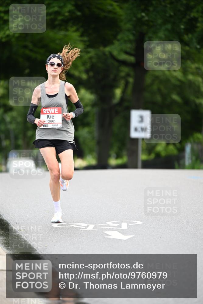 14.06.2026 - REWE Women's Run Dr. Thomas Lammeyer http://msf.ph/oto/9760979 14.06.2026 09:31:19 Laufen 10992 meine-sportfotos.de
