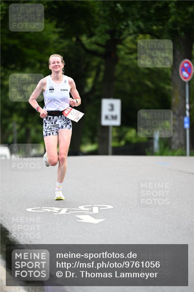 14.06.2026 - REWE Women's Run Dr. Thomas Lammeyer http://msf.ph/oto/9761056 14.06.2026 09:31:35 Laufen 11508, 7, 3 meine-sportfotos.de