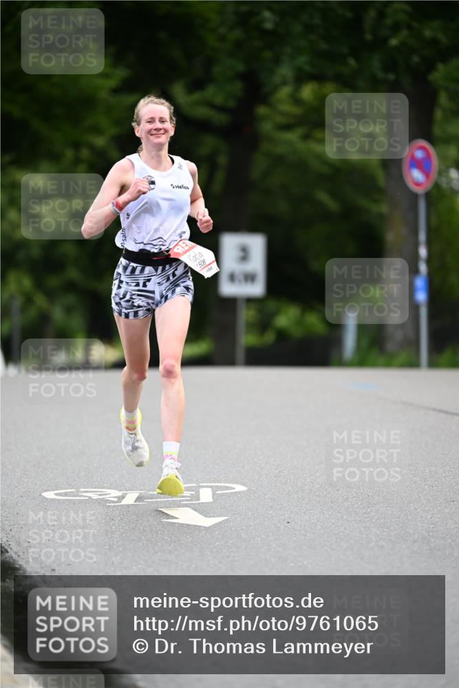 14.06.2026 - REWE Women's Run Dr. Thomas Lammeyer http://msf.ph/oto/9761065 14.06.2026 09:31:36 Laufen 11508, 3 meine-sportfotos.de