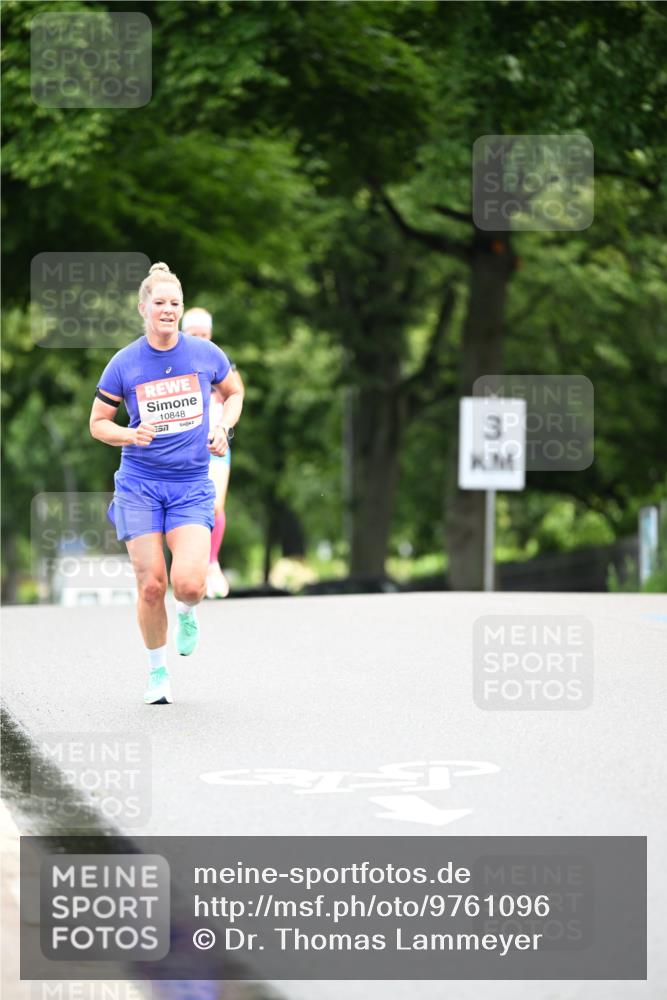 14.06.2026 - REWE Women's Run Dr. Thomas Lammeyer http://msf.ph/oto/9761096 14.06.2026 09:31:44 Laufen 10848, 57, 3 meine-sportfotos.de