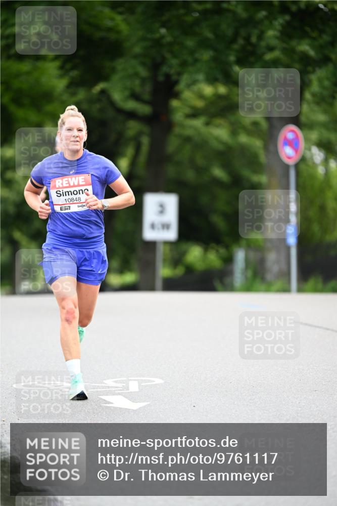 14.06.2026 - REWE Women's Run Dr. Thomas Lammeyer http://msf.ph/oto/9761117 14.06.2026 09:31:46 Laufen 10848, 3 meine-sportfotos.de