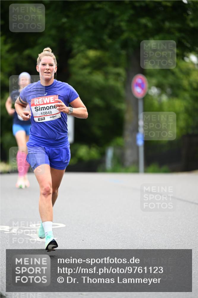 14.06.2026 - REWE Women's Run Dr. Thomas Lammeyer http://msf.ph/oto/9761123 14.06.2026 09:31:46 Laufen 10848, 7 meine-sportfotos.de