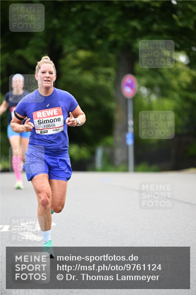14.06.2026 - REWE Women's Run Dr. Thomas Lammeyer http://msf.ph/oto/9761124 14.06.2026 09:31:46 Laufen 10848, 7 meine-sportfotos.de