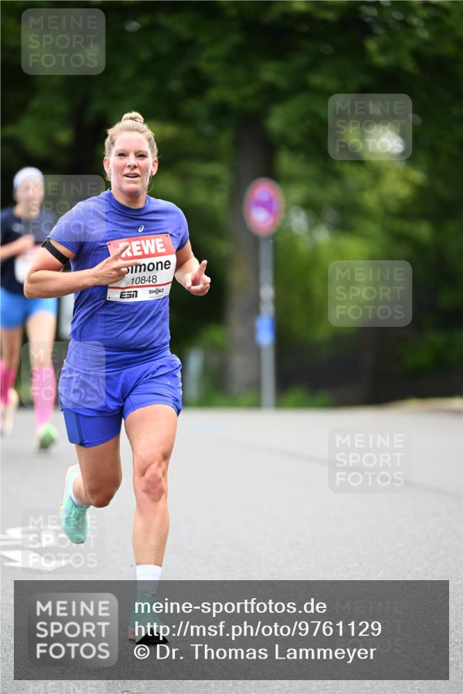 14.06.2026 - REWE Women's Run Dr. Thomas Lammeyer http://msf.ph/oto/9761129 14.06.2026 09:31:47 Laufen 10848 meine-sportfotos.de