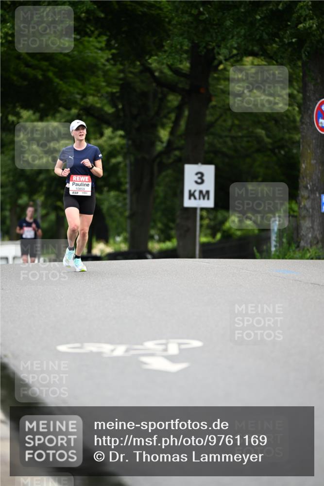 14.06.2026 - REWE Women's Run Dr. Thomas Lammeyer http://msf.ph/oto/9761169 14.06.2026 09:31:59 Laufen 10859, 3 meine-sportfotos.de