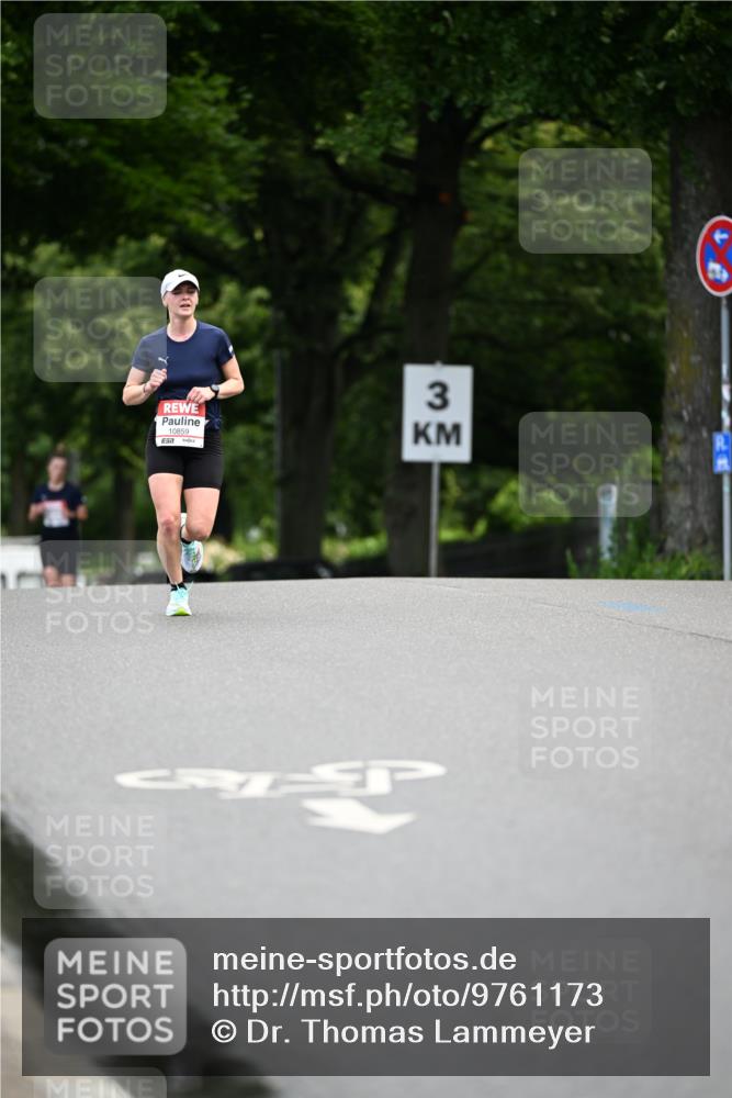 14.06.2026 - REWE Women's Run Dr. Thomas Lammeyer http://msf.ph/oto/9761173 14.06.2026 09:31:59 Laufen 10859, 5, 3 meine-sportfotos.de