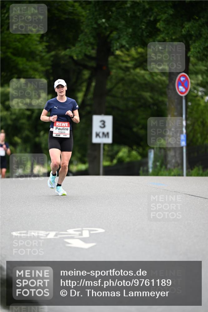 14.06.2026 - REWE Women's Run Dr. Thomas Lammeyer http://msf.ph/oto/9761189 14.06.2026 09:32:00 Laufen 10859, 3 meine-sportfotos.de