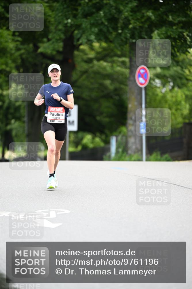 14.06.2026 - REWE Women's Run Dr. Thomas Lammeyer http://msf.ph/oto/9761196 14.06.2026 09:32:01 Laufen 10859, 7 meine-sportfotos.de