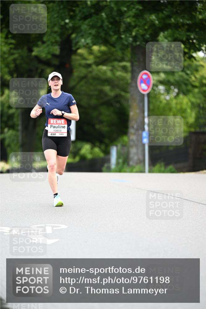 14.06.2026 - REWE Women's Run Dr. Thomas Lammeyer http://msf.ph/oto/9761198 14.06.2026 09:32:01 Laufen 10859, 7 meine-sportfotos.de