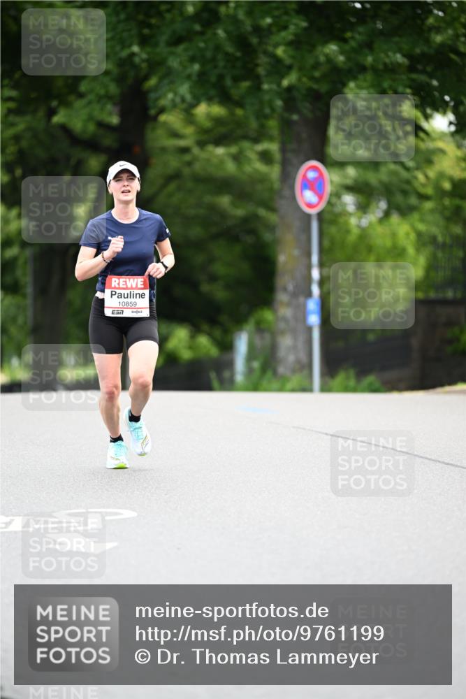 14.06.2026 - REWE Women's Run Dr. Thomas Lammeyer http://msf.ph/oto/9761199 14.06.2026 09:32:01 Laufen 10859 meine-sportfotos.de
