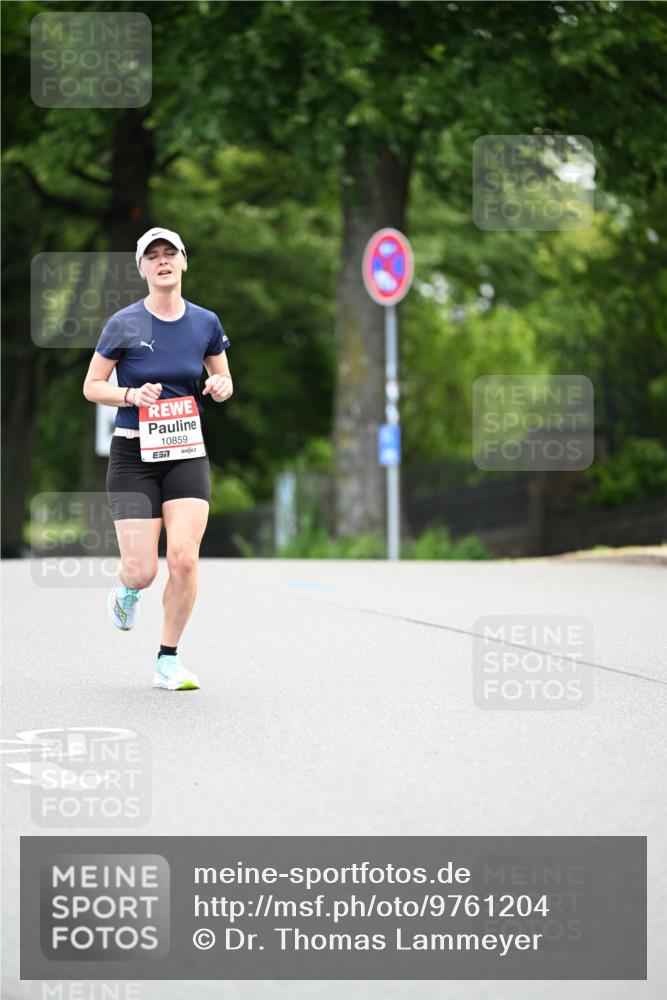 14.06.2026 - REWE Women's Run Dr. Thomas Lammeyer http://msf.ph/oto/9761204 14.06.2026 09:32:01 Laufen 10859, 57 meine-sportfotos.de