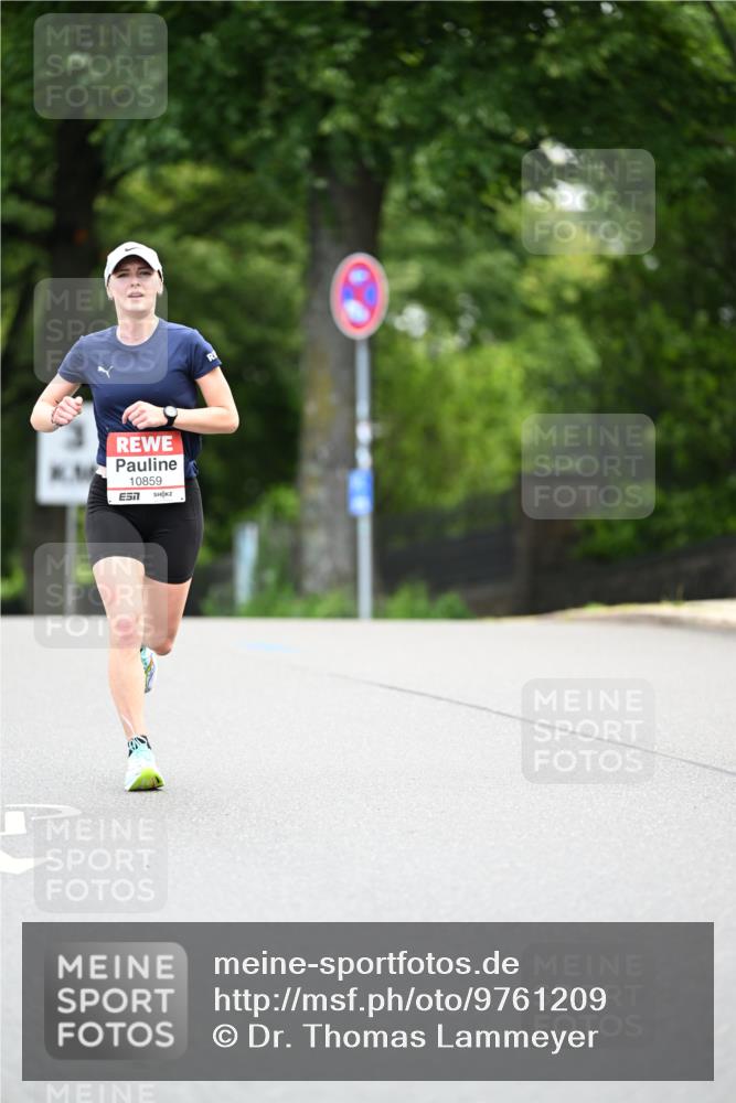 14.06.2026 - REWE Women's Run Dr. Thomas Lammeyer http://msf.ph/oto/9761209 14.06.2026 09:32:01 Laufen 10859, 7 meine-sportfotos.de