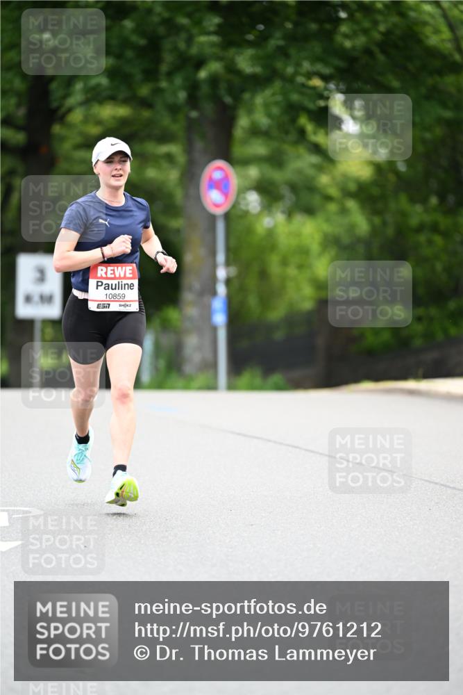 14.06.2026 - REWE Women's Run Dr. Thomas Lammeyer http://msf.ph/oto/9761212 14.06.2026 09:32:02 Laufen 3, 10859, 7 meine-sportfotos.de