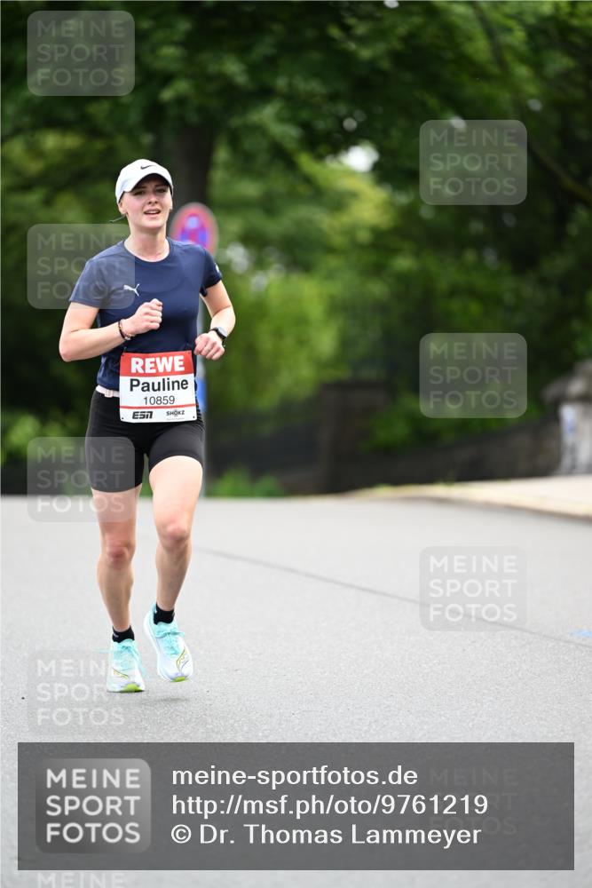 14.06.2026 - REWE Women's Run Dr. Thomas Lammeyer http://msf.ph/oto/9761219 14.06.2026 09:32:02 Laufen 10859 meine-sportfotos.de