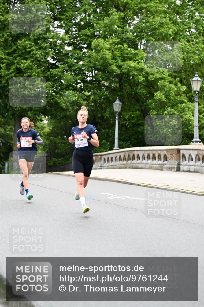 14.06.2026 - REWE Women's Run Dr. Thomas Lammeyer http://msf.ph/oto/9761244 14.06.2026 09:32:10 Laufen 11418, 11447 meine-sportfotos.de