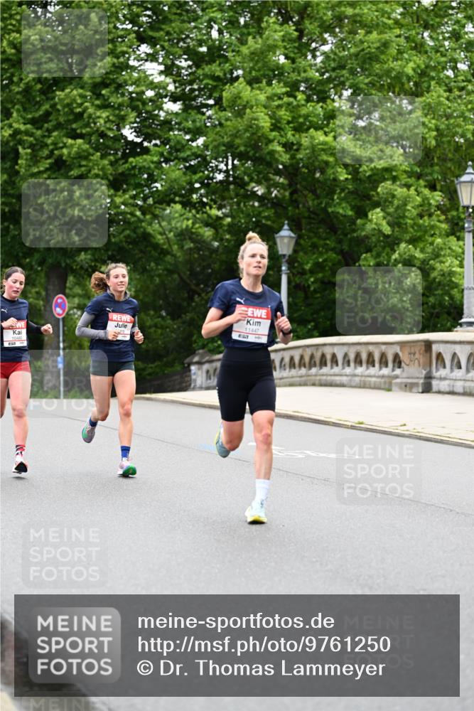 14.06.2026 - REWE Women's Run Dr. Thomas Lammeyer http://msf.ph/oto/9761250 14.06.2026 09:32:10 Laufen 10480, 18, 11447, 7 meine-sportfotos.de