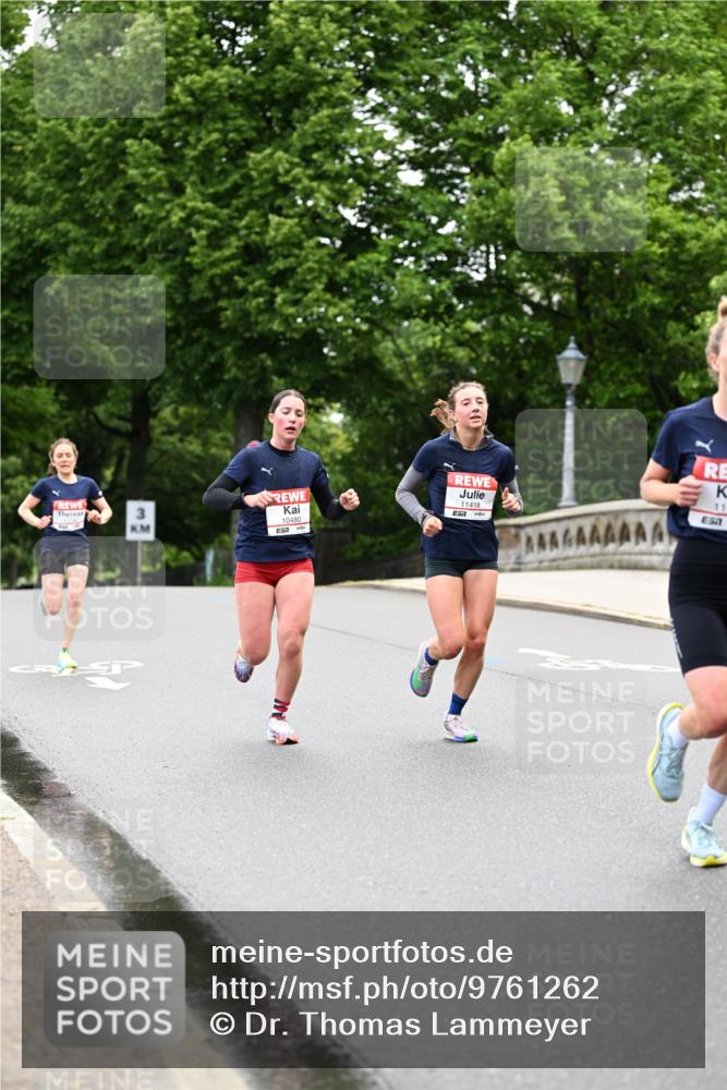 14.06.2026 - REWE Women's Run Dr. Thomas Lammeyer http://msf.ph/oto/9761262 14.06.2026 09:32:11 Laufen 10480, 11418, 11, 7 meine-sportfotos.de
