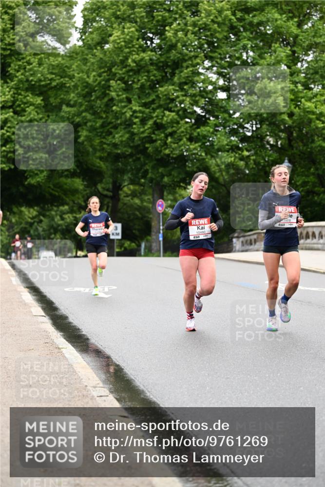 14.06.2026 - REWE Women's Run Dr. Thomas Lammeyer http://msf.ph/oto/9761269 14.06.2026 09:32:11 Laufen 10480, 1418 meine-sportfotos.de
