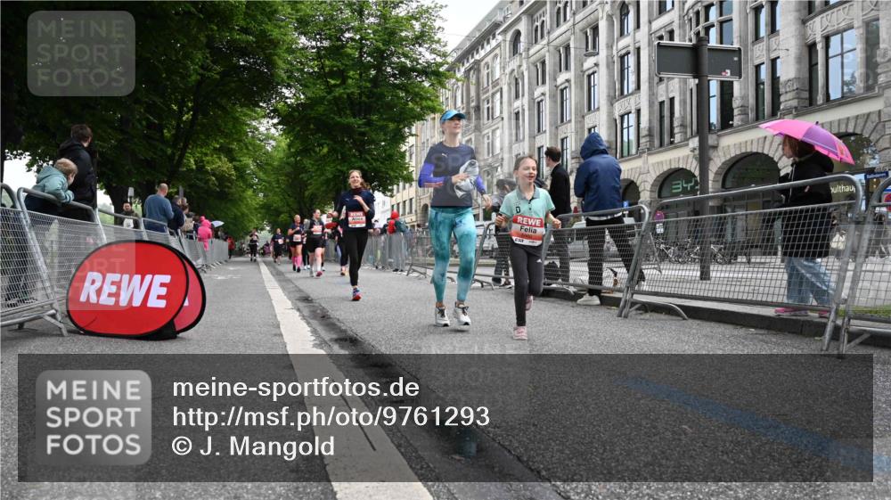 14.06.2026 - REWE Women's Run J. Mangold http://msf.ph/oto/9761293 14.06.2026 11:05:57 Ziel 5075, 5076, 5134, 5382, 5541, 5727, 5794, 5799, 5844, 5960 meine-sportfotos.de