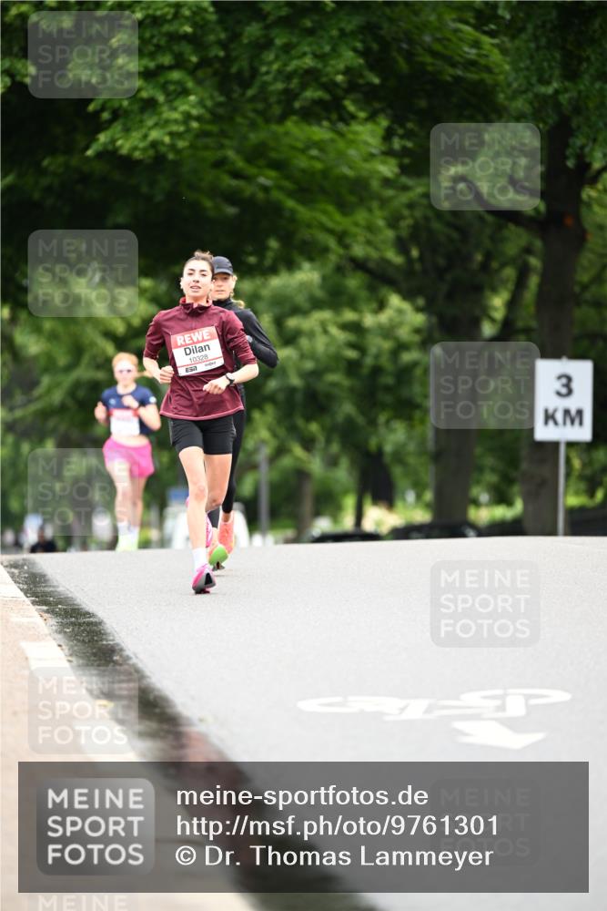 14.06.2026 - REWE Women's Run Dr. Thomas Lammeyer http://msf.ph/oto/9761301 14.06.2026 09:32:18 Laufen 10328, 3 meine-sportfotos.de