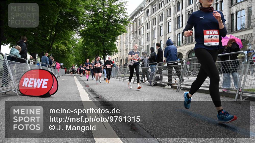 14.06.2026 - REWE Women's Run J. Mangold http://msf.ph/oto/9761315 14.06.2026 11:05:59 Ziel 5075, 5076, 5134, 5382, 5541, 5799, 5829, 5844, 5960 meine-sportfotos.de