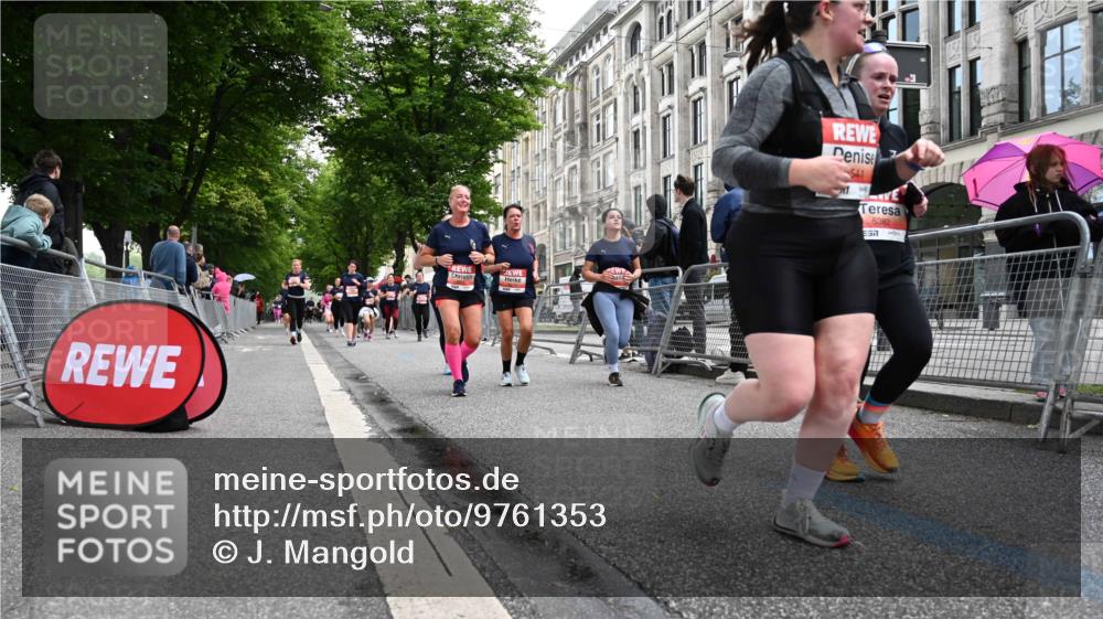 14.06.2026 - REWE Women's Run J. Mangold http://msf.ph/oto/9761353 14.06.2026 11:06:02 Ziel 5075, 5076, 5134, 5222, 5382, 5491, 5541, 5799, 5829, 5844, 6024 meine-sportfotos.de