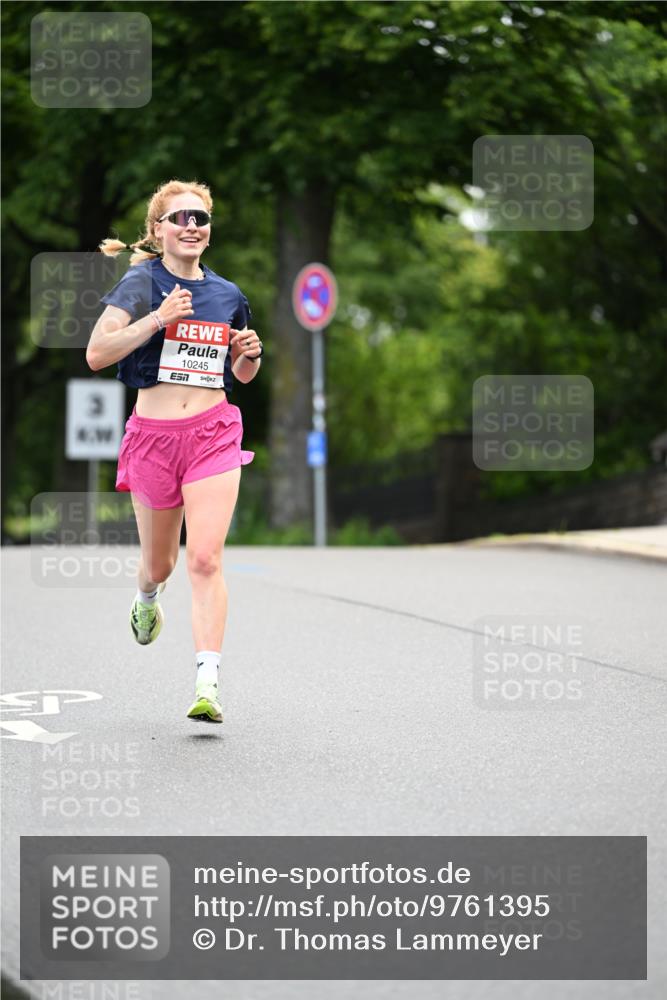 14.06.2026 - REWE Women's Run Dr. Thomas Lammeyer http://msf.ph/oto/9761395 14.06.2026 09:32:25 Laufen 3, 10245, 7 meine-sportfotos.de