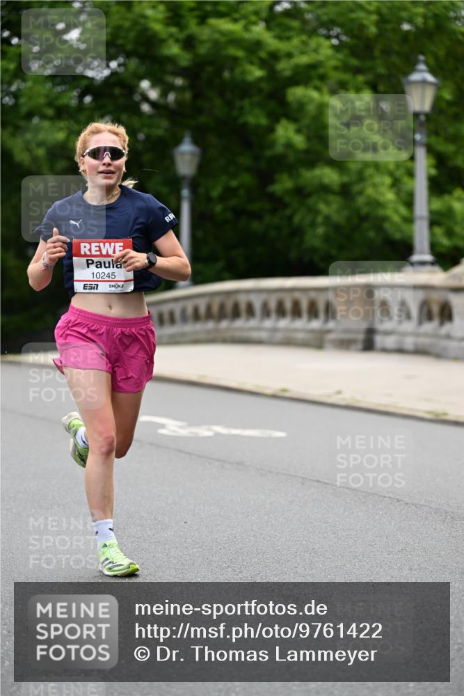 14.06.2026 - REWE Women's Run Dr. Thomas Lammeyer http://msf.ph/oto/9761422 14.06.2026 09:32:27 Laufen 10245 meine-sportfotos.de