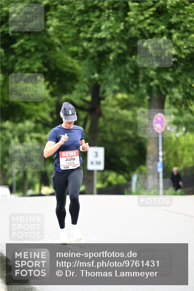 14.06.2026 - REWE Women's Run Dr. Thomas Lammeyer http://msf.ph/oto/9761431 14.06.2026 09:32:35 Laufen 11079, 7, 3 meine-sportfotos.de