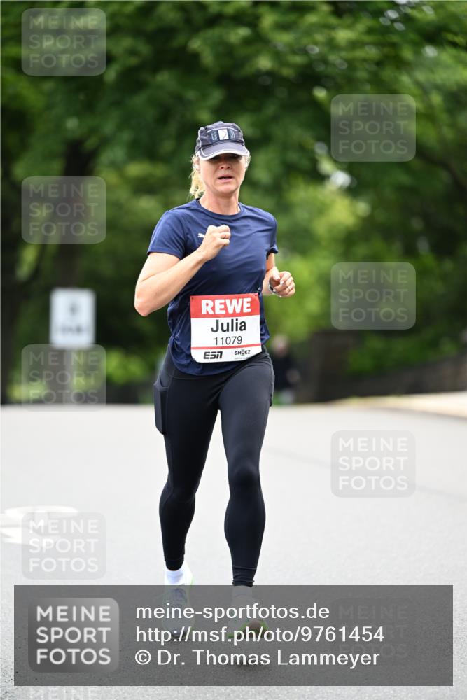 14.06.2026 - REWE Women's Run Dr. Thomas Lammeyer http://msf.ph/oto/9761454 14.06.2026 09:32:36 Laufen 11079 meine-sportfotos.de