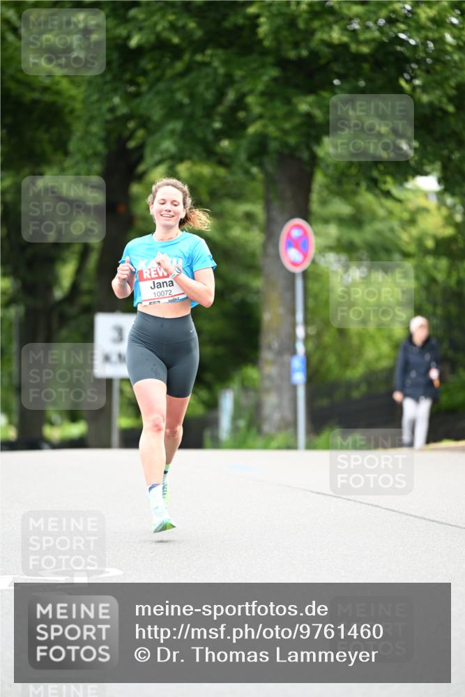 14.06.2026 - REWE Women's Run Dr. Thomas Lammeyer http://msf.ph/oto/9761460 14.06.2026 09:32:45 Laufen 3, 10072 meine-sportfotos.de