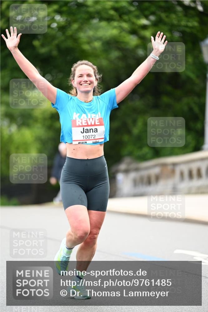 14.06.2026 - REWE Women's Run Dr. Thomas Lammeyer http://msf.ph/oto/9761485 14.06.2026 09:32:47 Laufen 10072, 144 meine-sportfotos.de