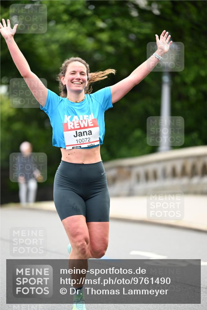 14.06.2026 - REWE Women's Run Dr. Thomas Lammeyer http://msf.ph/oto/9761490 14.06.2026 09:32:47 Laufen 10072 meine-sportfotos.de