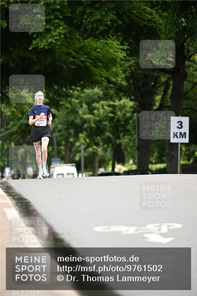 14.06.2026 - REWE Women's Run Dr. Thomas Lammeyer http://msf.ph/oto/9761502 14.06.2026 09:33:14 Laufen 3 meine-sportfotos.de
