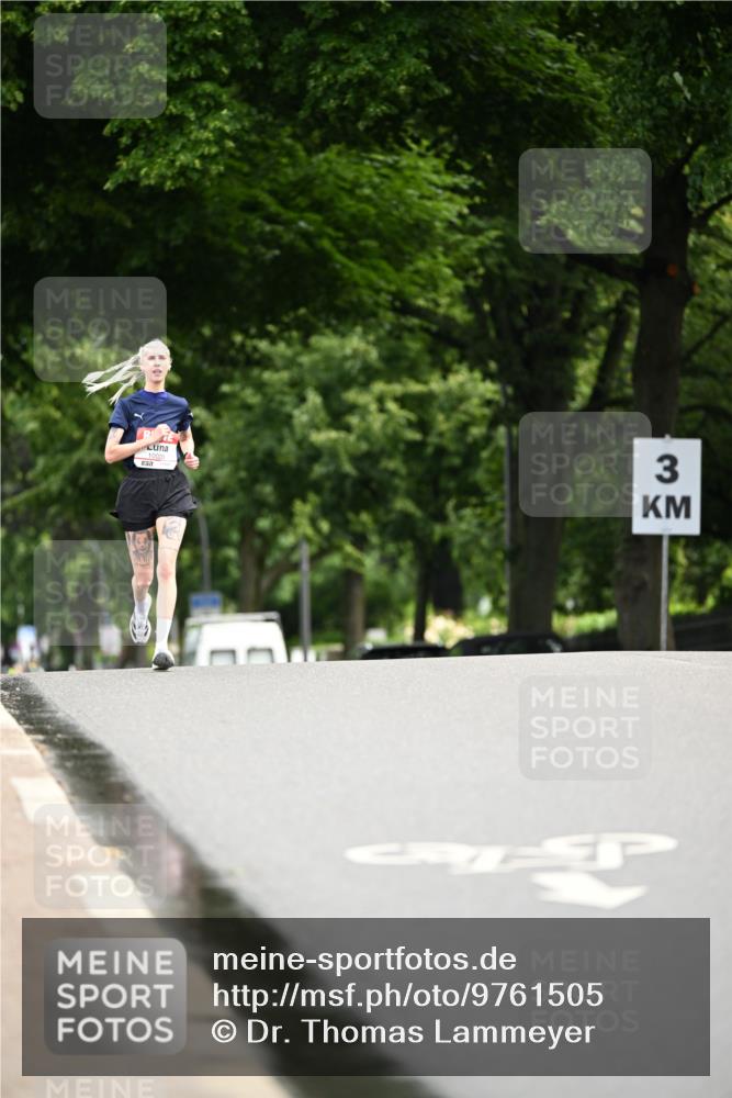 14.06.2026 - REWE Women's Run Dr. Thomas Lammeyer http://msf.ph/oto/9761505 14.06.2026 09:33:14 Laufen 7, 3 meine-sportfotos.de