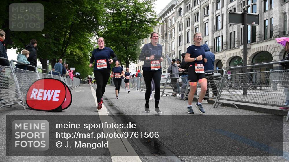 14.06.2026 - REWE Women's Run J. Mangold http://msf.ph/oto/9761506 14.06.2026 11:06:21 Ziel 5288, 5347, 5395, 5436, 5535, 5722, 5723, 5775, 5956, 5958 meine-sportfotos.de