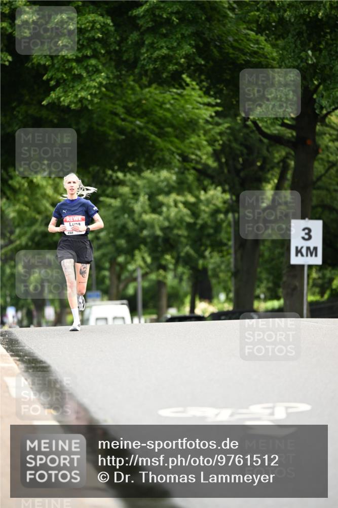 14.06.2026 - REWE Women's Run Dr. Thomas Lammeyer http://msf.ph/oto/9761512 14.06.2026 09:33:14 Laufen 3 meine-sportfotos.de