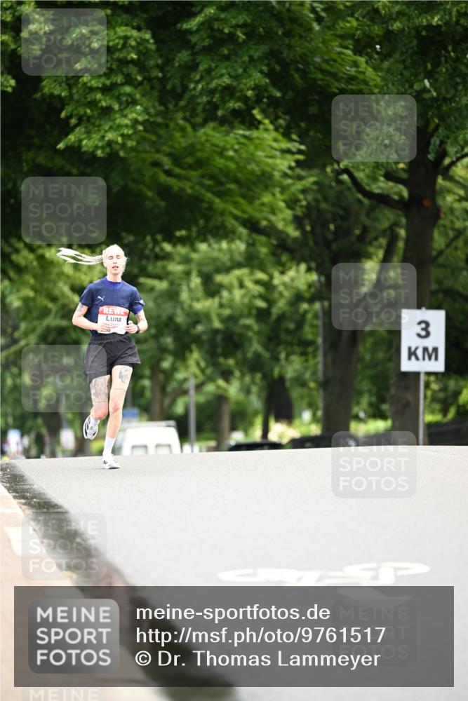 14.06.2026 - REWE Women's Run Dr. Thomas Lammeyer http://msf.ph/oto/9761517 14.06.2026 09:33:15 Laufen 0020, 3 meine-sportfotos.de