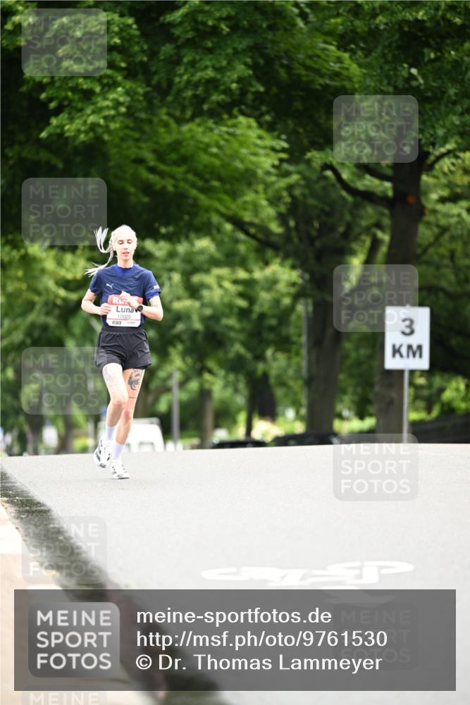 14.06.2026 - REWE Women's Run Dr. Thomas Lammeyer http://msf.ph/oto/9761530 14.06.2026 09:33:15 Laufen 10020, 57, 3 meine-sportfotos.de