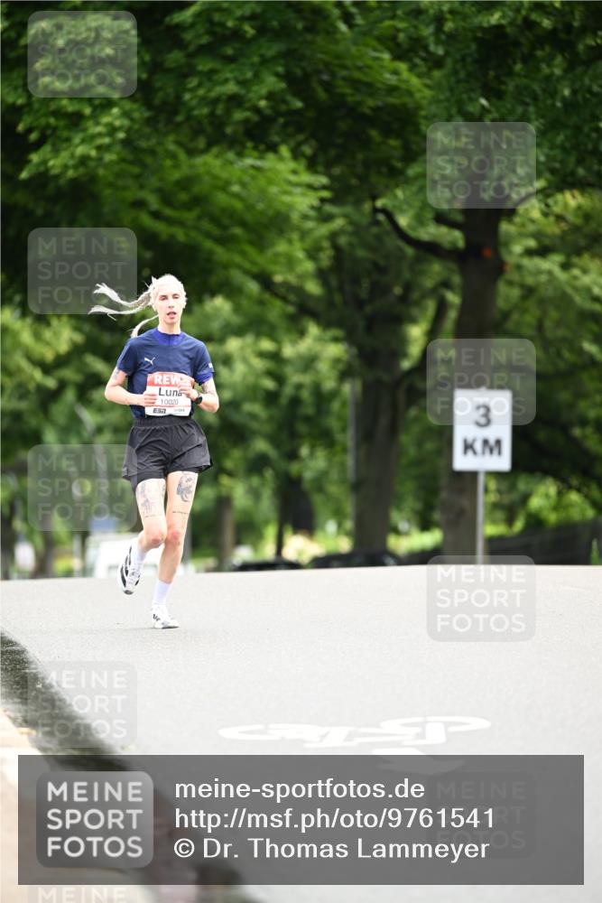 14.06.2026 - REWE Women's Run Dr. Thomas Lammeyer http://msf.ph/oto/9761541 14.06.2026 09:33:16 Laufen 10020, 57, 3 meine-sportfotos.de