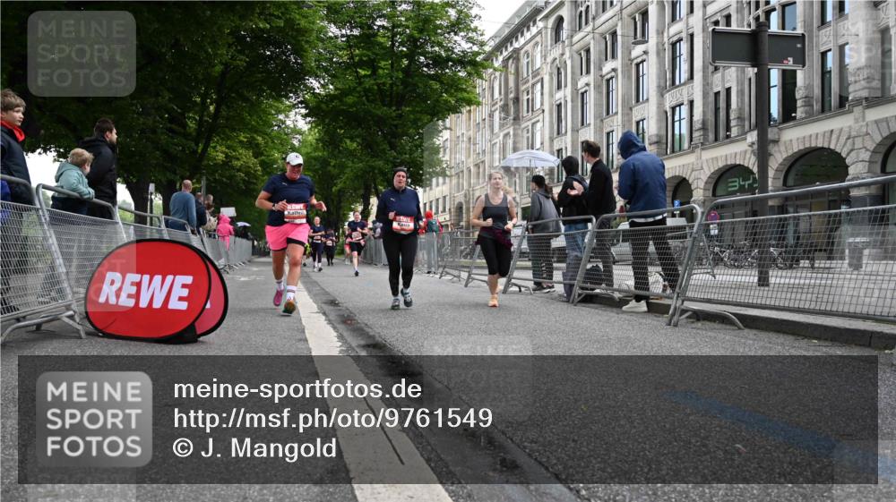 14.06.2026 - REWE Women's Run J. Mangold http://msf.ph/oto/9761549 14.06.2026 11:06:26 Ziel 5347, 5395, 5535, 5627, 5722, 5723, 5816, 5856, 5956, 5958 meine-sportfotos.de