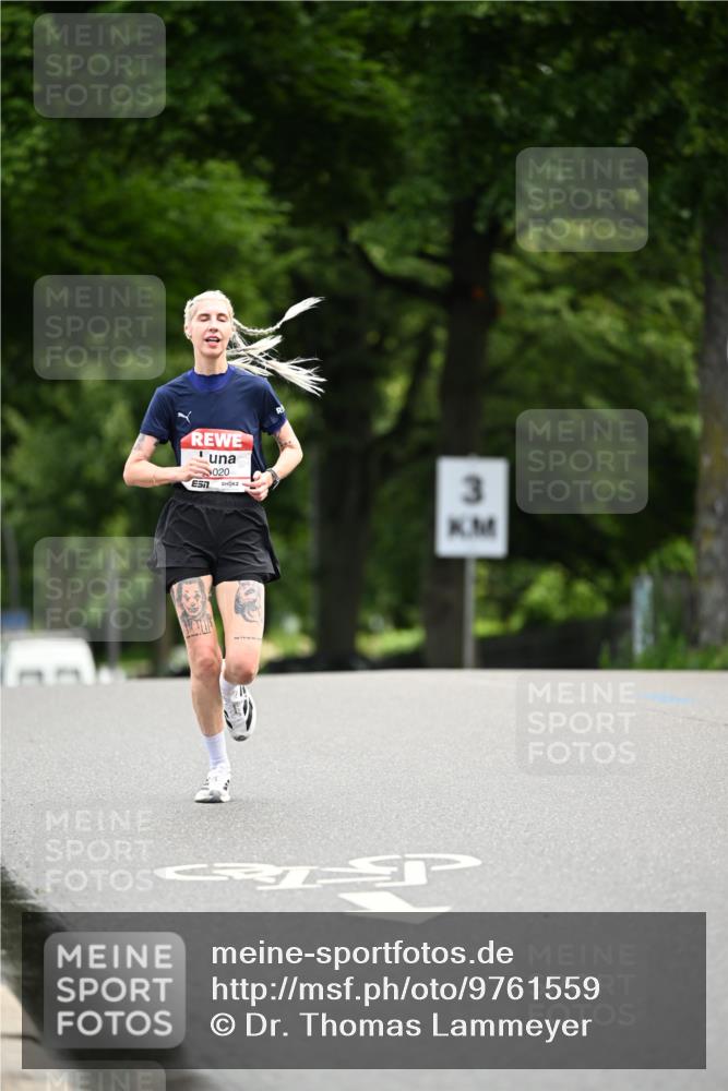 14.06.2026 - REWE Women's Run Dr. Thomas Lammeyer http://msf.ph/oto/9761559 14.06.2026 09:33:17 Laufen 020, 3 meine-sportfotos.de