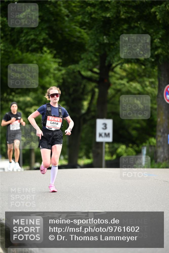 14.06.2026 - REWE Women's Run Dr. Thomas Lammeyer http://msf.ph/oto/9761602 14.06.2026 09:33:48 Laufen 11023, 7, 33 meine-sportfotos.de