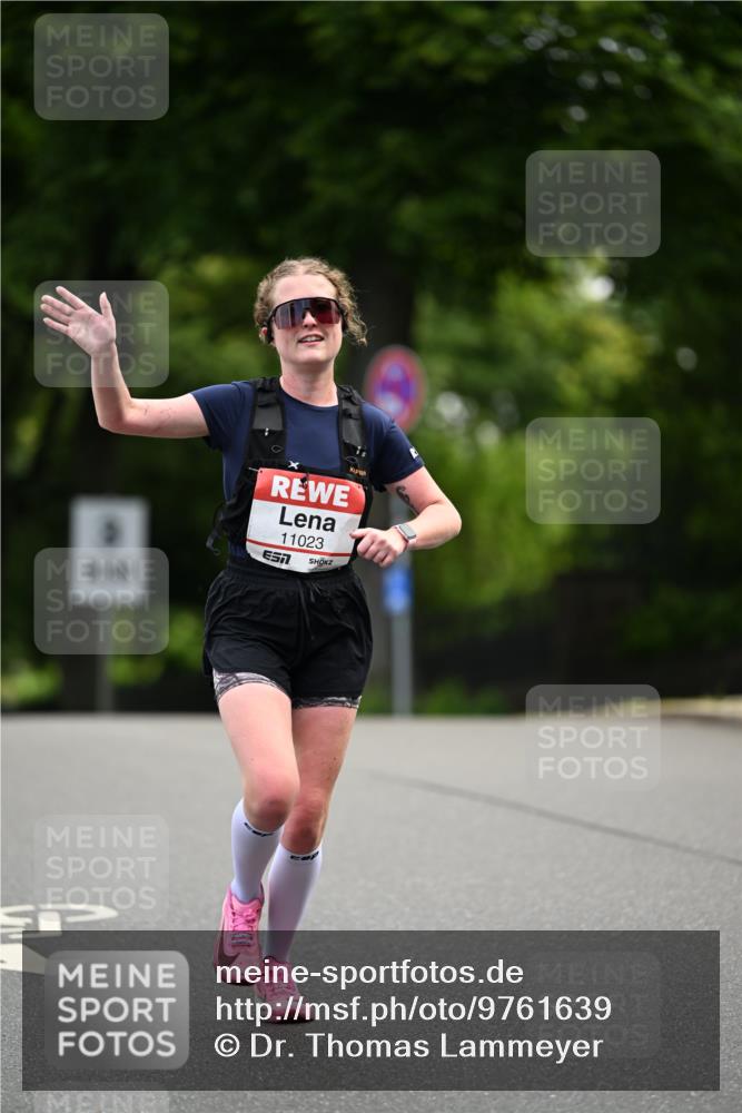 14.06.2026 - REWE Women's Run Dr. Thomas Lammeyer http://msf.ph/oto/9761639 14.06.2026 09:33:50 Laufen 11023 meine-sportfotos.de