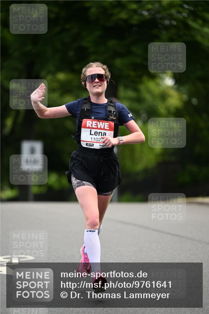 14.06.2026 - REWE Women's Run Dr. Thomas Lammeyer http://msf.ph/oto/9761641 14.06.2026 09:33:50 Laufen 11023, 7 meine-sportfotos.de