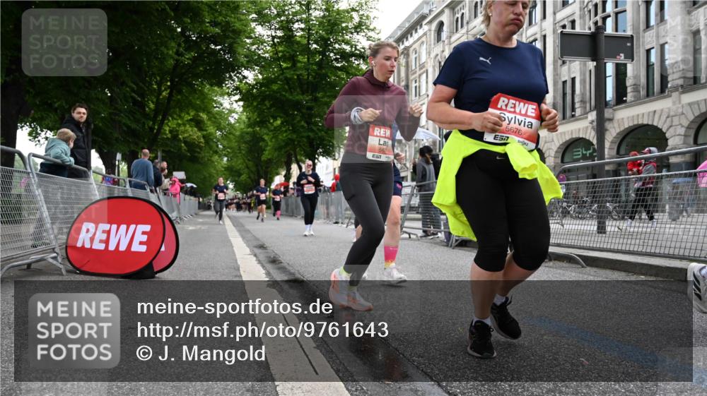 14.06.2026 - REWE Women's Run J. Mangold http://msf.ph/oto/9761643 14.06.2026 11:06:38 Ziel 5104, 5510, 5542, 5676, 5677, 5734, 5735, 5977, 6012 meine-sportfotos.de